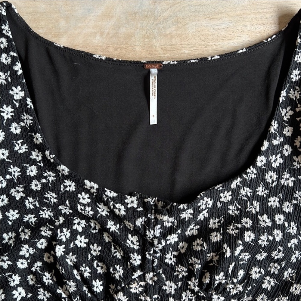 NWOT Free People Daisy Chain Blouse - Picture 3 of 7